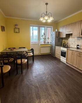 2-к квартира, вторичка, 90м2, 6/16 этаж