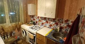4-к квартира, вторичка, 61м2, 3/5 этаж