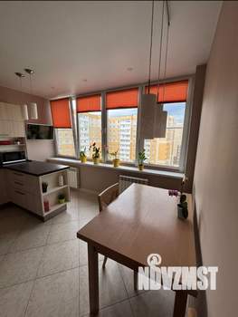 2-к квартира, вторичка, 67м2, 9/13 этаж