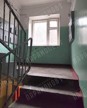 2-к квартира, вторичка, 42м2, 4/5 этаж