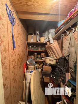 2-к квартира, вторичка, 44м2, 1/4 этаж