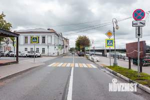 2-к квартира, вторичка, 61м2, 2/2 этаж
