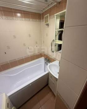 3-к квартира, вторичка, 67м2, 4/10 этаж