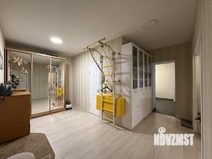 2-к квартира, вторичка, 74м2, 7/10 этаж