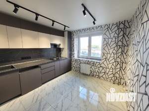 2-к квартира, вторичка, 62м2, 2/10 этаж