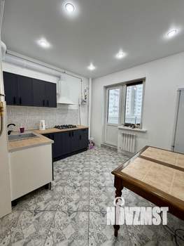 2-к квартира, вторичка, 61м2, 2/14 этаж