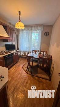 3-к квартира, вторичка, 65м2, 3/9 этаж