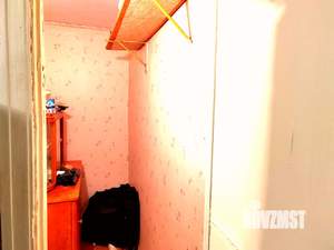 2-к квартира, вторичка, 44м2, 1/4 этаж