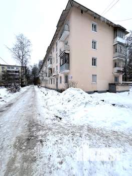 3-к квартира, вторичка, 57м2, 2/4 этаж