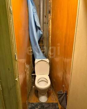 3-к квартира, вторичка, 58м2, 1/5 этаж