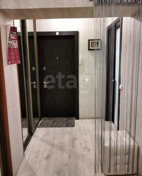 2-к квартира, вторичка, 90м2, 1/4 этаж