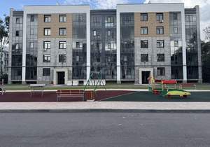 2-к квартира, вторичка, 79м2, 1/5 этаж