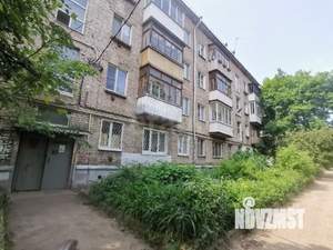 2-к квартира, вторичка, 41м2, 1/4 этаж