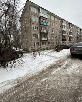 2-к квартира, вторичка, 48м2, 3/5 этаж