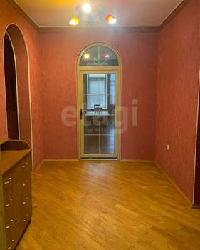 3-к квартира, вторичка, 120м2, 4/5 этаж