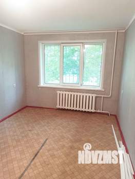 2-к квартира, вторичка, 42м2, 1/5 этаж