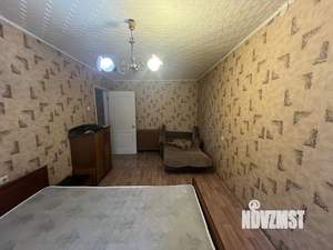 2-к квартира, вторичка, 63м2, 1/5 этаж