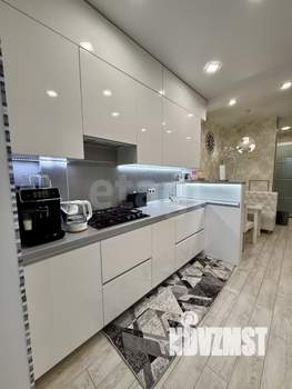 3-к квартира, вторичка, 87м2, 1/10 этаж