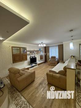 4-к квартира, вторичка, 160м2, 7/10 этаж