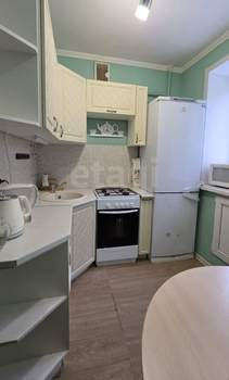 2-к квартира, вторичка, 40м2, 1/5 этаж