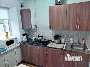 2-к квартира, вторичка, 42м2, 1/4 этаж