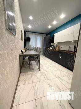 2-к квартира, вторичка, 71м2, 9/17 этаж