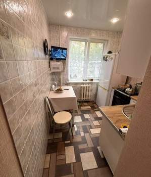 2-к квартира, вторичка, 49м2, 1/5 этаж