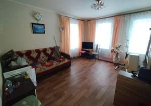 4-к квартира, вторичка, 67м2, 1/1 этаж