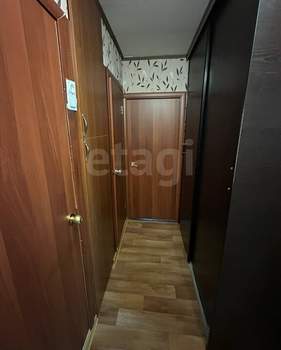 4-к квартира, вторичка, 98м2, 9/10 этаж