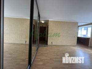 3-к квартира, вторичка, 59м2, 4/5 этаж