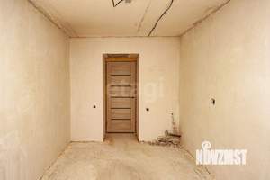 4-к квартира, вторичка, 108м2, 2/5 этаж