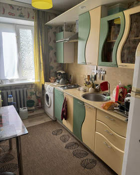 3-к квартира, вторичка, 56м2, 1/2 этаж