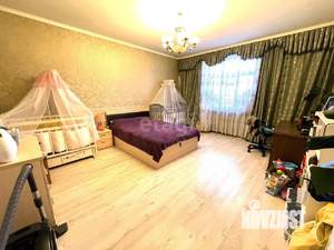 3-к квартира, вторичка, 104м2, 4/4 этаж