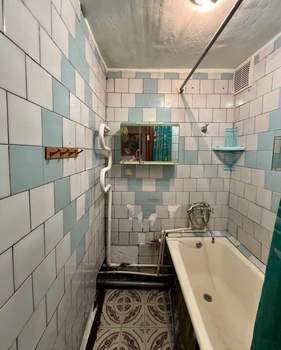 2-к квартира, вторичка, 48м2, 1/5 этаж