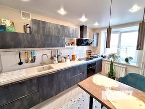 2-к квартира, вторичка, 61м2, 12/12 этаж