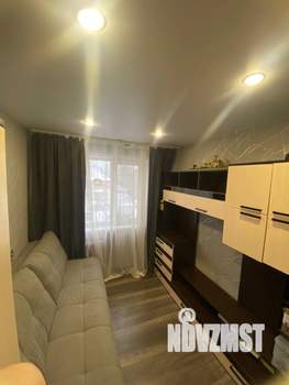 4-к квартира, вторичка, 61м2, 3/5 этаж