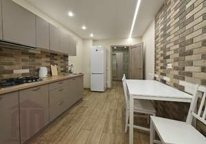 2-к квартира, вторичка, 63м2, 4/10 этаж