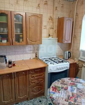 3-к квартира, вторичка, 70м2, 8/9 этаж