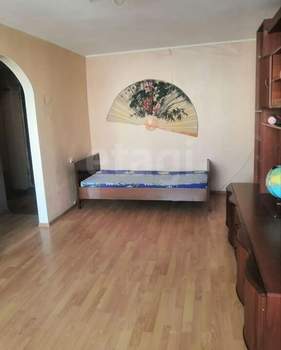 2-к квартира, вторичка, 43м2, 3/5 этаж