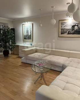 3-к квартира, вторичка, 92м2, 9/11 этаж