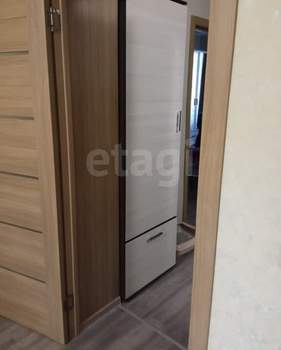2-к квартира, вторичка, 46м2, 1/5 этаж