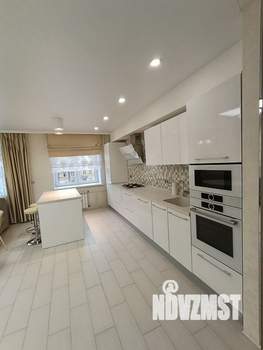 3-к квартира, вторичка, 96м2, 3/10 этаж