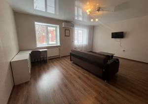 3-к квартира, вторичка, 102м2, 2/5 этаж