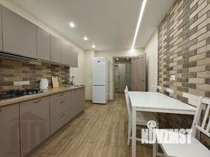 2-к квартира, вторичка, 63м2, 4/10 этаж