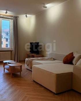 2-к квартира, вторичка, 63м2, 4/5 этаж