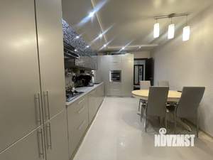 3-к квартира, вторичка, 83м2, 1/10 этаж