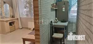 2-к квартира, вторичка, 45м2, 1/4 этаж