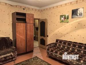 2-к квартира, вторичка, 58м2, 3/3 этаж