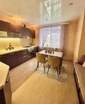 2-к квартира, вторичка, 62м2, 2/10 этаж