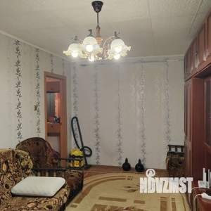 2-к квартира, вторичка, 44м2, 1/5 этаж